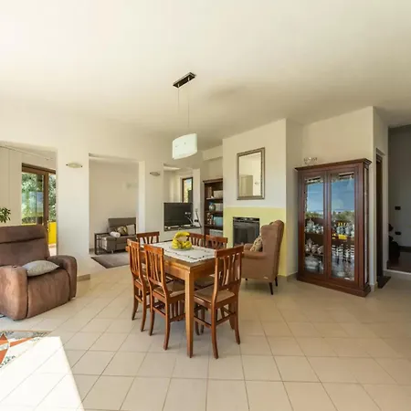 Charming House In Orosei With Sea View